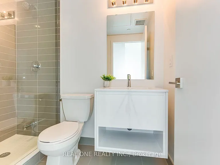 159 Wellesley St E #1708-1 — Photo 22