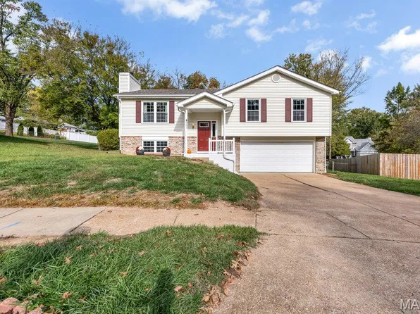 463 Talbert Ct, Ballwin, MO 63021