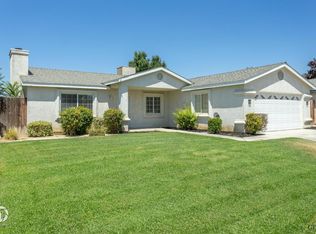 5014 Canyon Peak Dr, Bakersfield, CA 93307