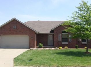 416 S Sarah Ave, Republic, MO 65738