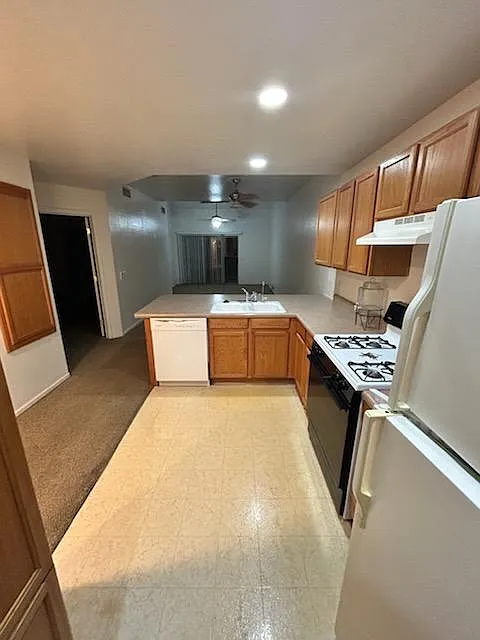 205 North 74th Street - 206 — Photo 4