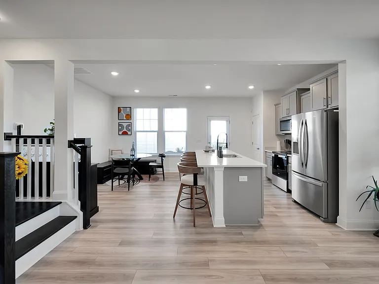 Leland Hill Cir — Photo 4