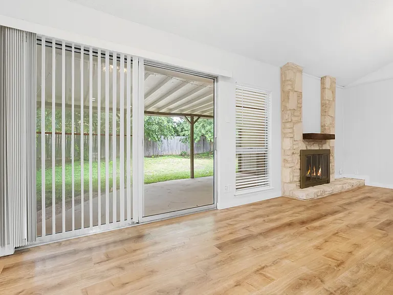 8643 Bristlecone St — Photo 13