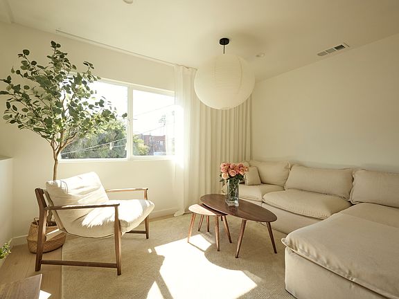 3rd image of 206 N Avenue 51 Unit 208-2