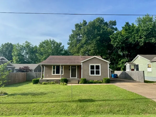 709 NW 6th St, Bentonville, AR 72712