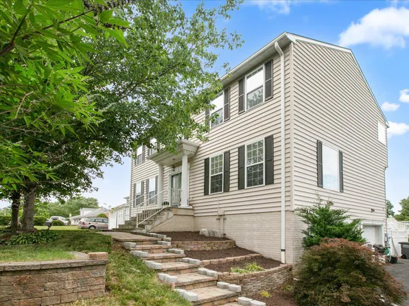 4724 Pole Rd, Alexandria, VA 22309