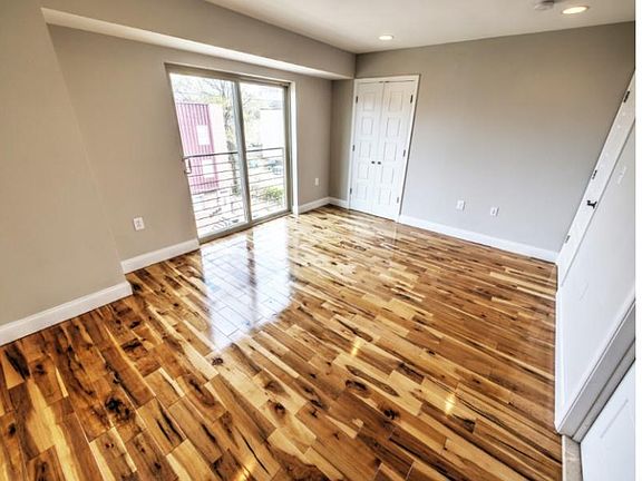 3rd image of 426 N 40th St #426A