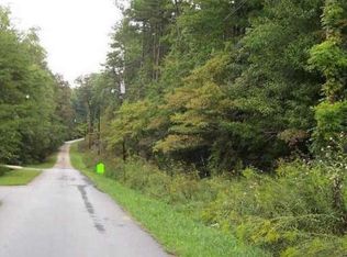 3921 Pine Tree Ln, Gainesville, GA 30501