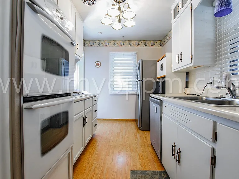 4114 N 54th St — Photo 5