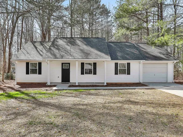 95 Covey Trl, Newnan, GA 30265