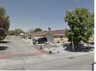 38657 25th St E UNIT 4, Palmdale, CA 93550