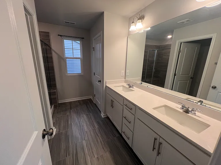 Primary Bedroom bathroom