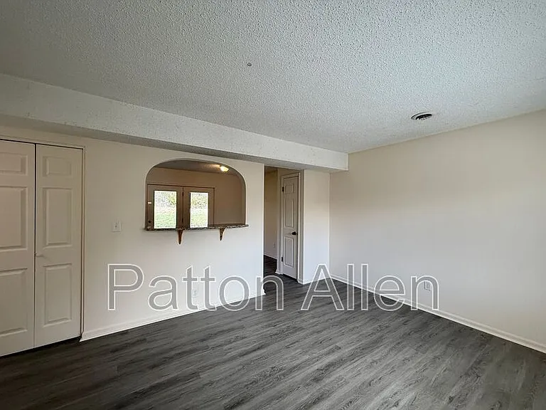 35 Dawnwood Cir — Photo 5