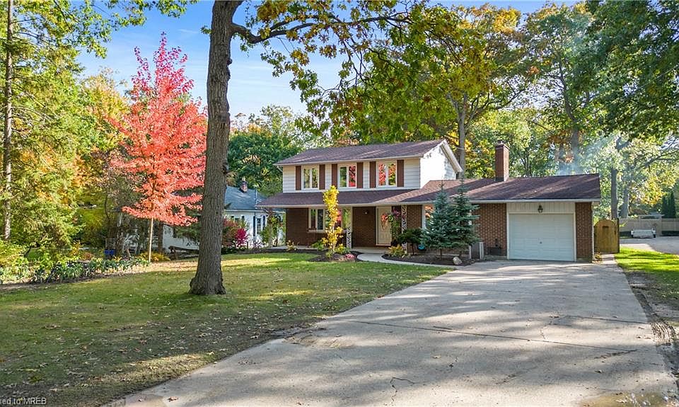 1953 Lakeshore Rd, Sarnia, ON N7T 7H6 MLS 40512979 Zillow