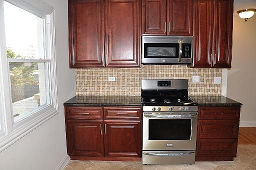 5th image of 7091 W Birchwood Ave