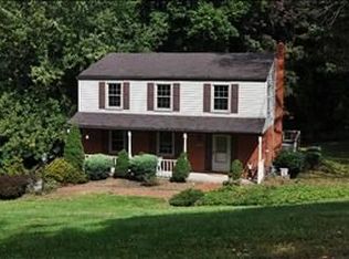 347 Lincoln Dr, Pittsburgh, PA
