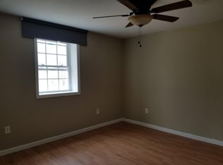 1828 Country Rd, Maysville, WV 26833