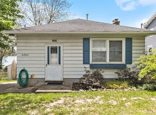 5264 Happy Hollow Dr, Manchester, MI 48158