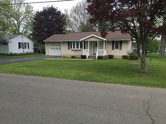 2nd image of 95 Miller Dr