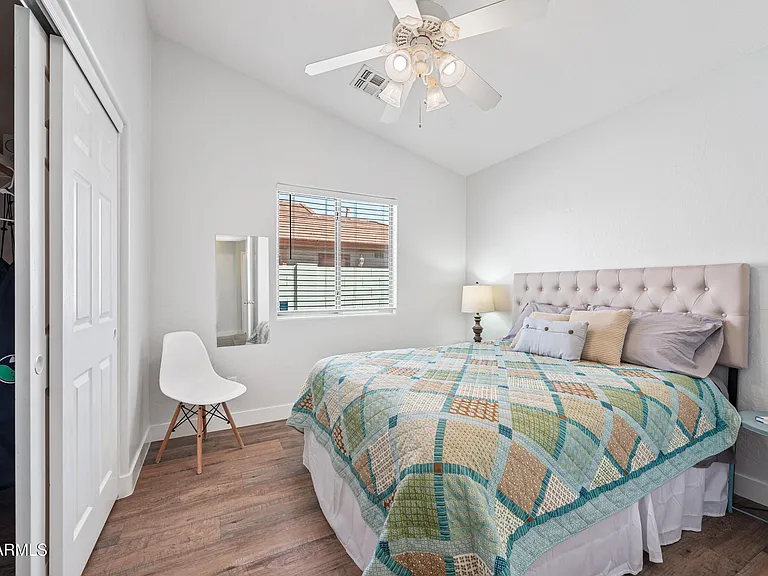 3228 E Sandy Way — Photo 33