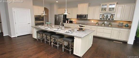 2nd image of 854 Longford Dr #49