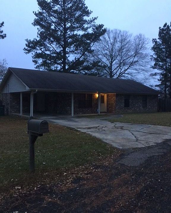 1st image of 3008 Alicia St