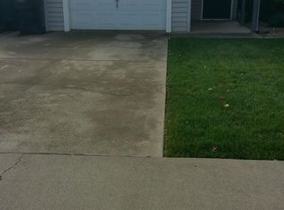232 N 5th St, Oakdale, CA 95361