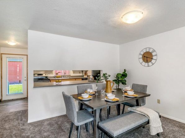 11716 NE 49th St APT T03