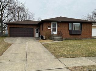 33 Riffel Ter, Cheektowaga, NY 14227