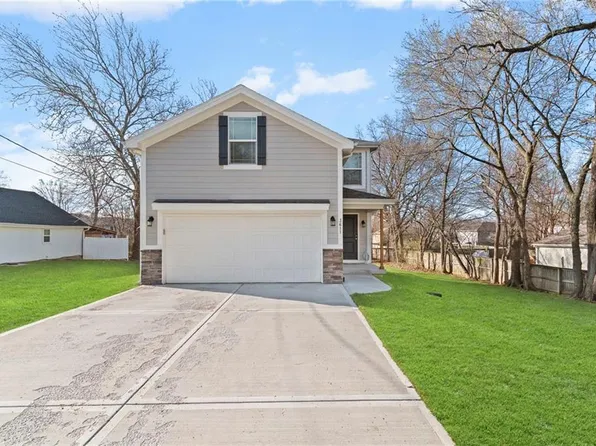 3611 NE 82nd St, Kansas City, MO 64119