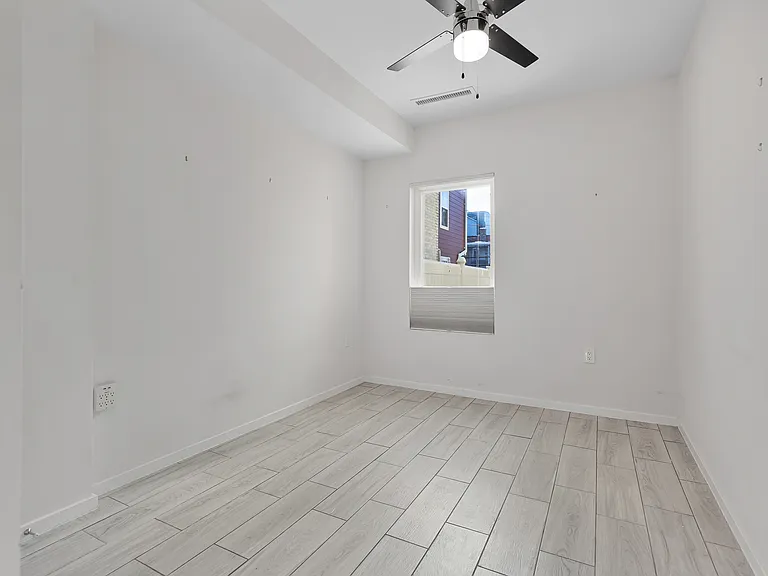756 Park Rd NW #1 — Photo 22