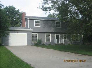 1800 Manor Dr, Grinnell, IA 50112