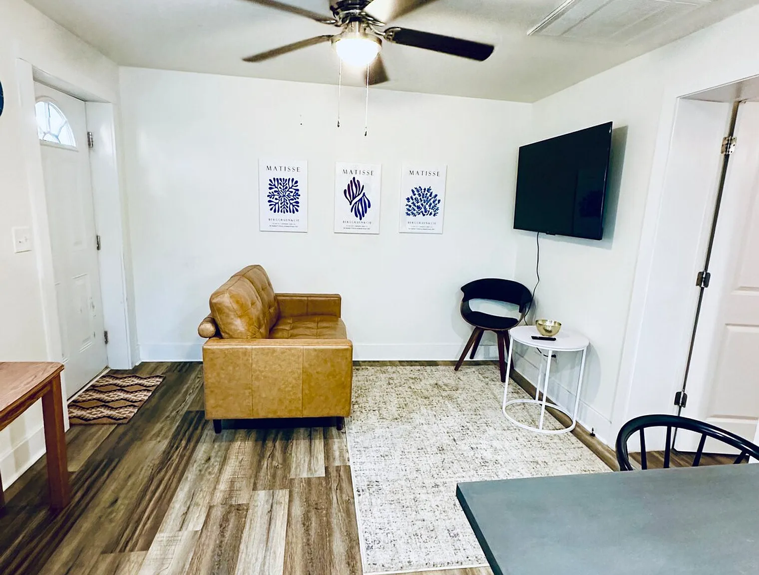 1 bed, 1.0 bath, $2,536 — Photo 4