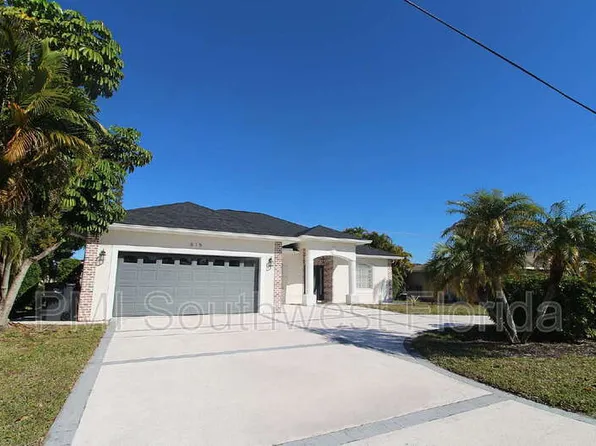 615 Magellan Dr, Sarasota, FL 34243