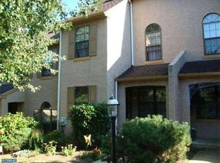 2705 Stoneham Dr, West Chester, PA 19382