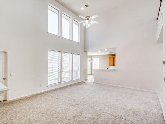 5th image of 4523 Hawkhurst Dr