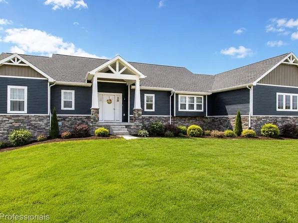 4914 Toratola Ln, Howell, MI 48843