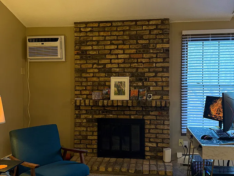 928 Westbrooke Way #5 — Photo 1