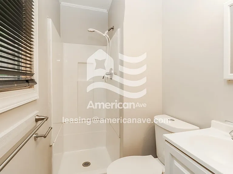 12517_010_main_bathroom_13878895.jpg