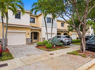 348 NE 194th Ter #348, Miami, FL 33179