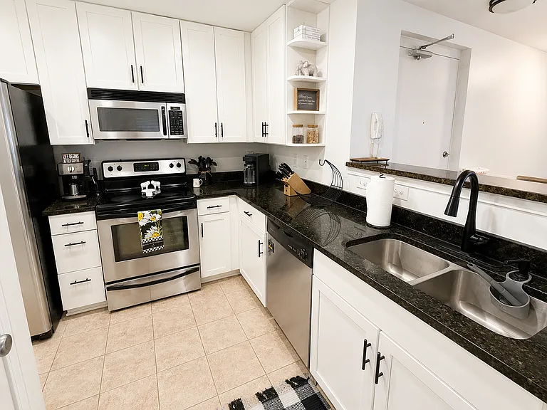 3967 Picasso Ct — Photo 6