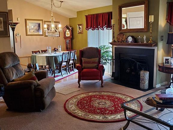 4th image of 1121 Castle Harbour Way Unit 3C