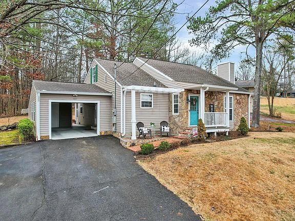 2nd image of 3217 Vista Dr NW