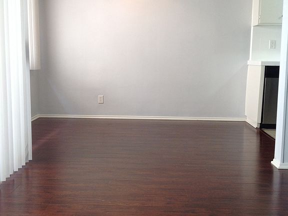 3rd image of 1333 S Bundy Dr APT 6