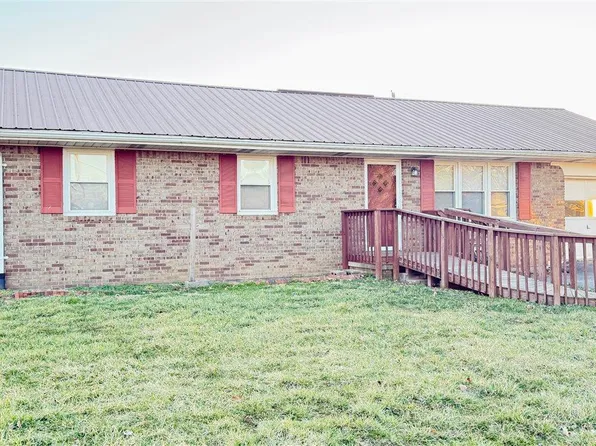 127 Long Meadow Dr, Greensburg, KY 42743