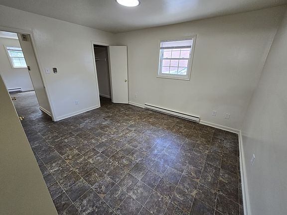 5th image of 6101 Strathmore Rd #101