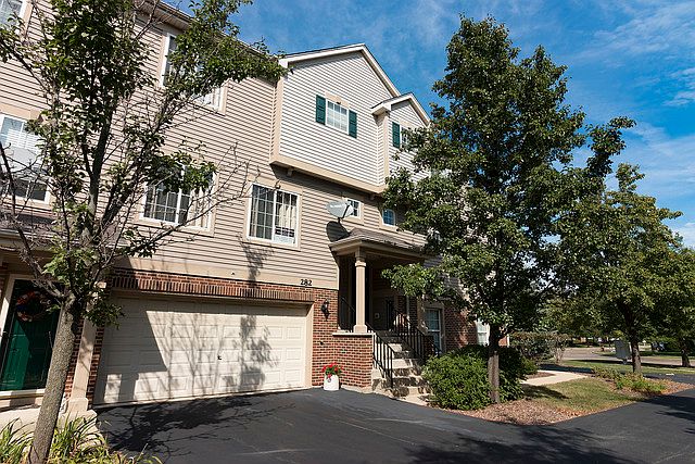 1st image of 282 Southwicke Dr