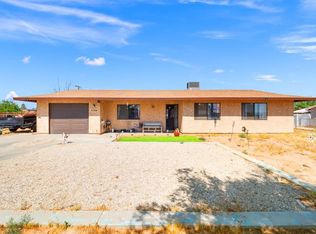 12364 Sholic Rd, Apple Valley, CA 92308