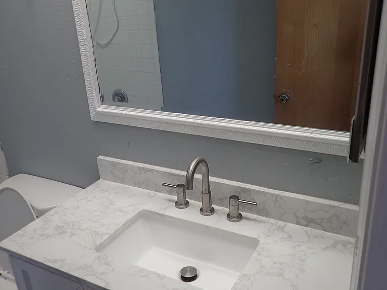 3RD FLOOR BATH