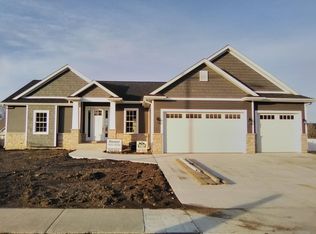 4533 Thompson Rd, Springfield, IL 62711